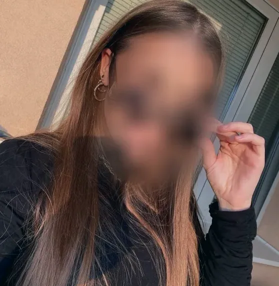 Anne, 31