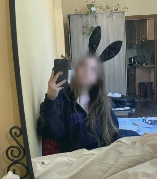 Celina, 19