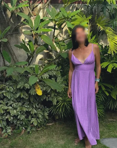 Christina, 35