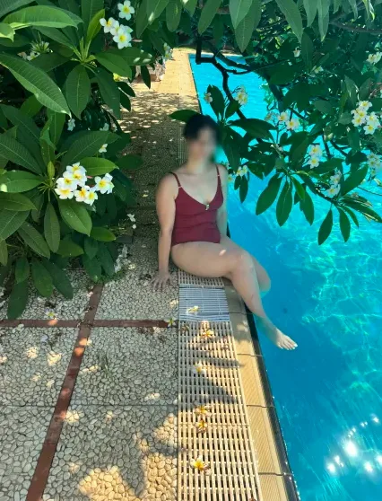 Frederikke, 33