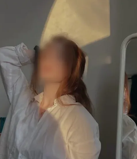 Maja, 21