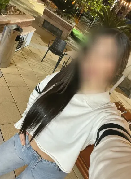 Mathilde, 24