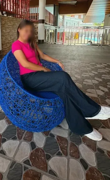 Molly, 36