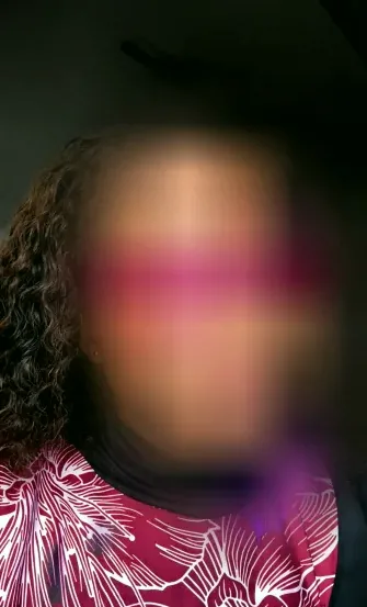 Nour, 25