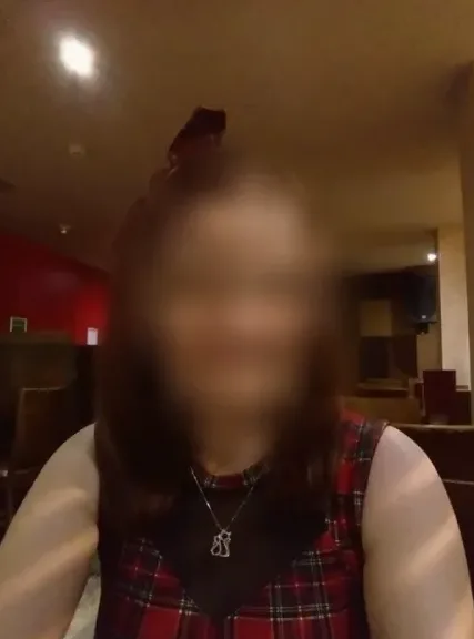 Sana, 38