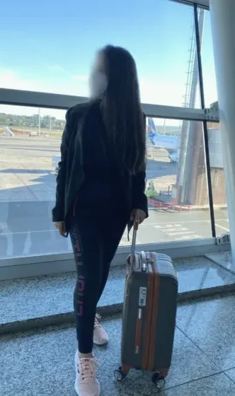 Simone, 31